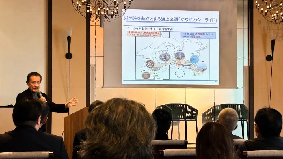 海のシンポジウム