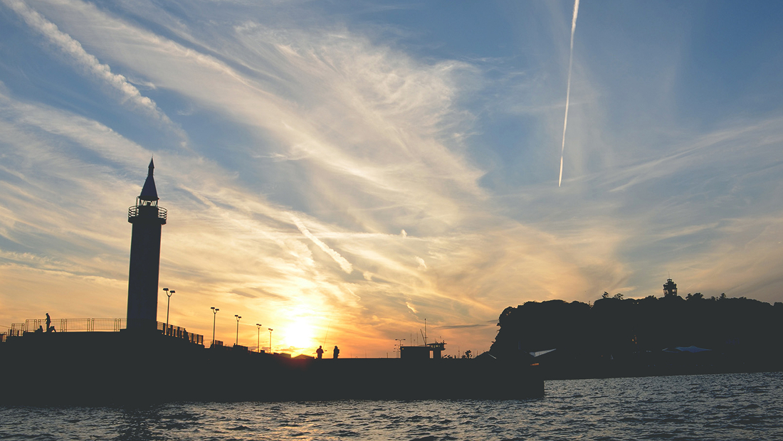 写真:江の島ヨットハーバー