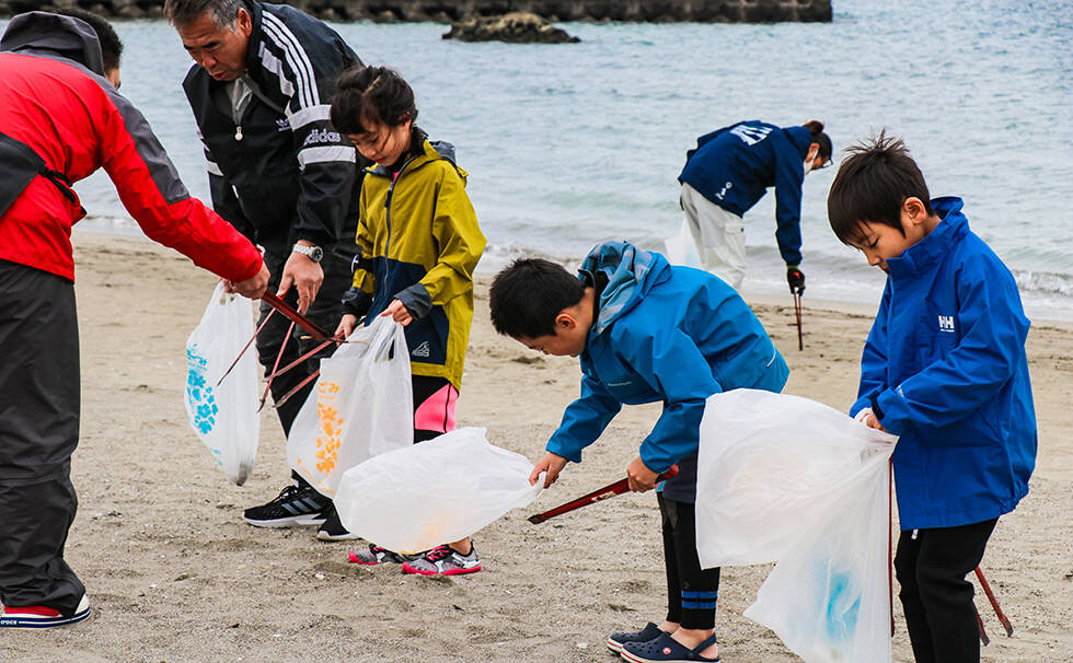 写真：リビエラ湘南ビーチクリーン