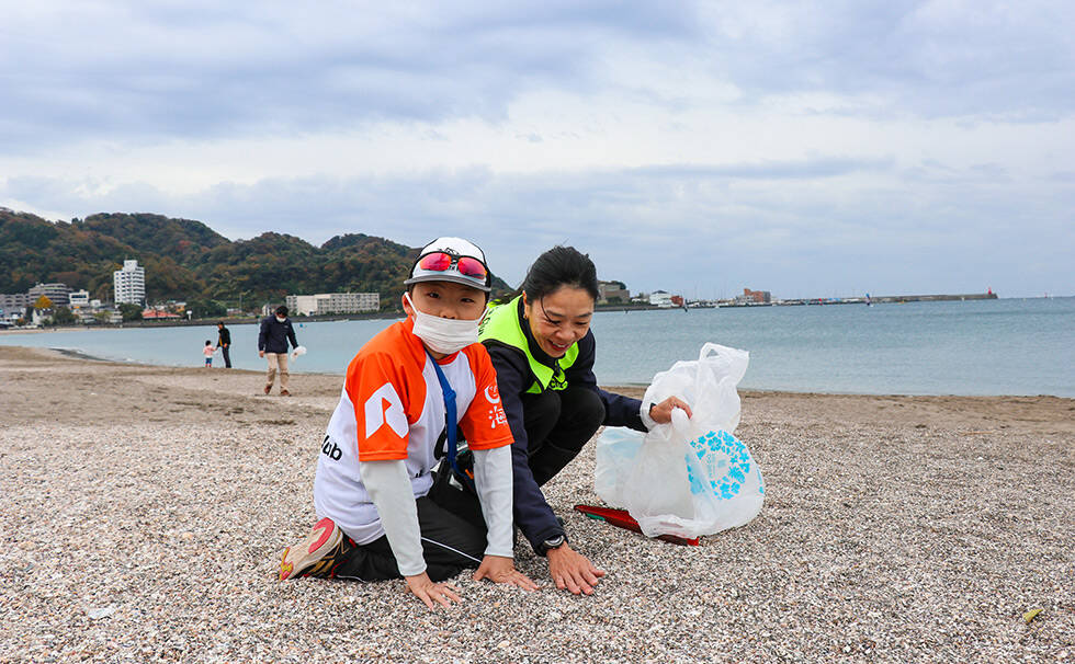 写真：リビエラ湘南ビーチクリーン