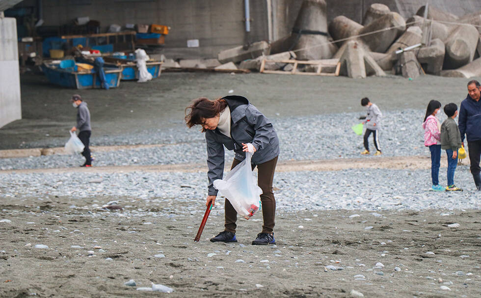 写真：リビエラ湘南ビーチクリーン