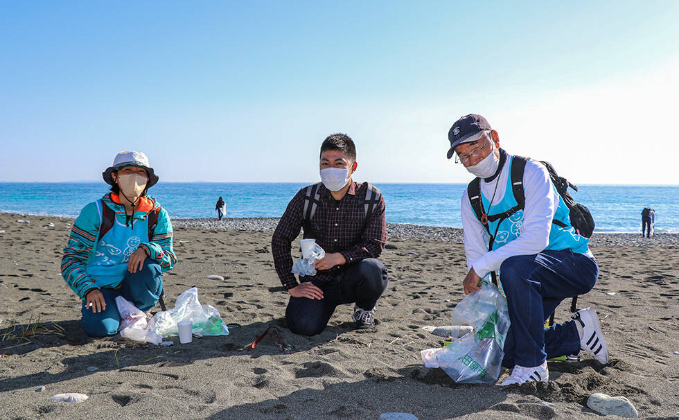 写真：リビエラ湘南ビーチクリーン