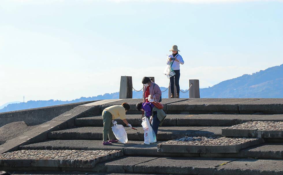 写真：リビエラ湘南ビーチクリーン