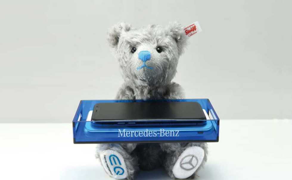 写真：バッテリーチャージング テディベア