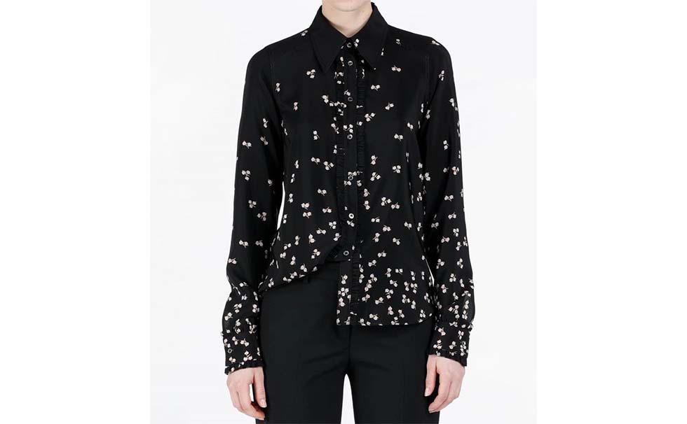 写真：ブラウス