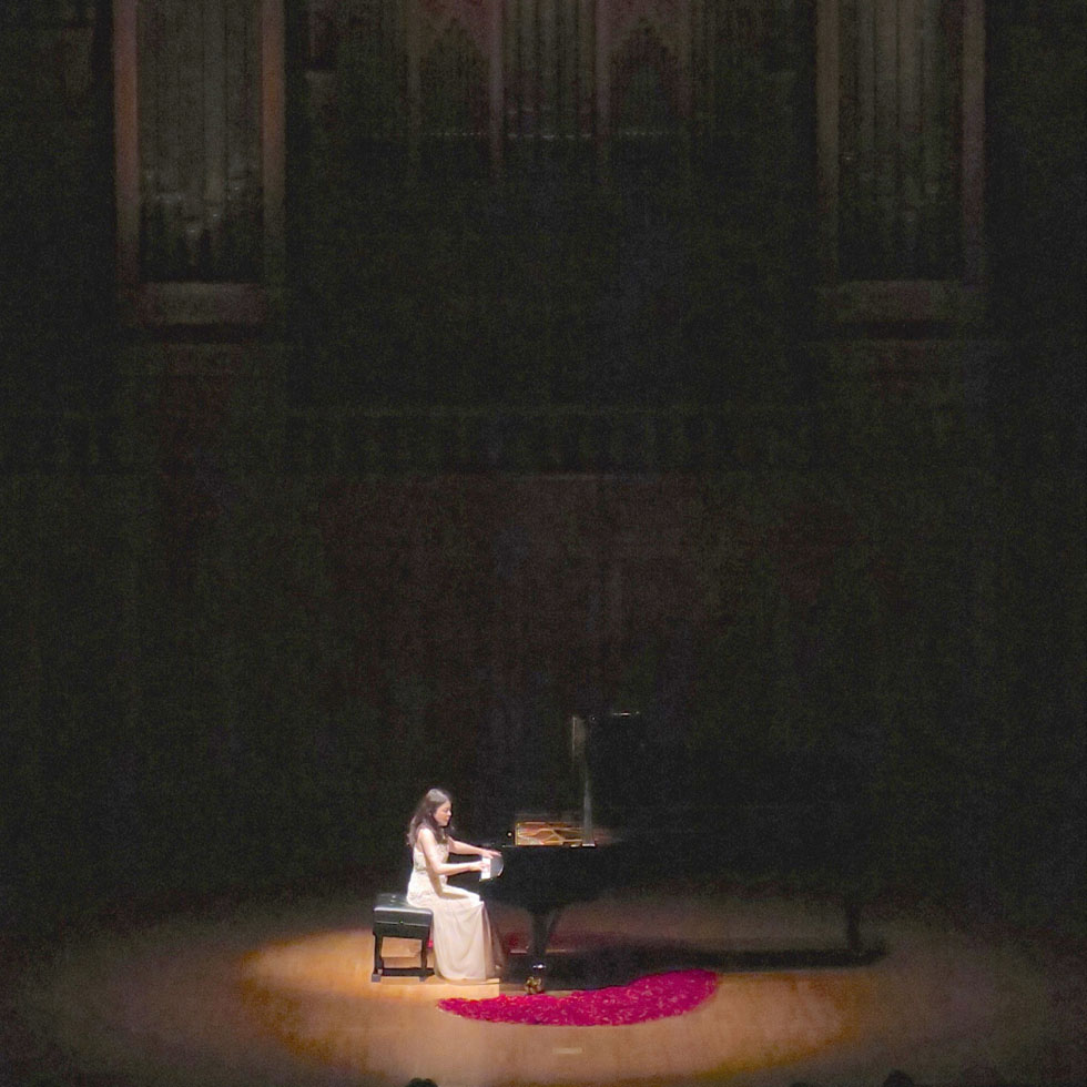 写真：仲道郁代氏