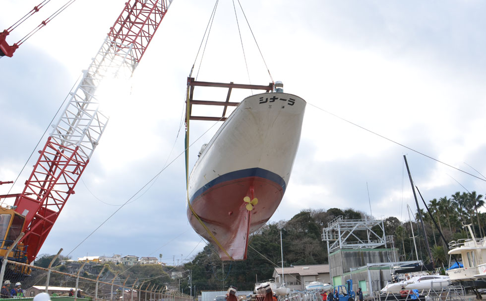 写真：木造帆船「シナーラ」