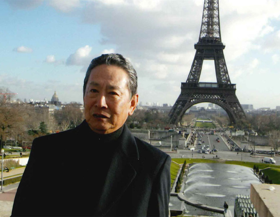 写真：出井伸之氏