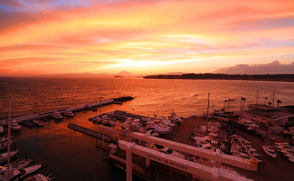 写真:「リビエラ逗子マリーナ」 夕焼け