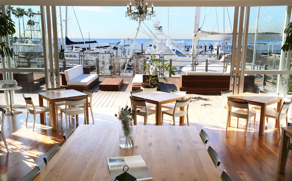 写真：「ロンハーマン カフェ」