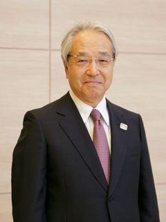 写真：株式会社リビエラホールディングス　代表取締役会長兼社長　渡邊 曻