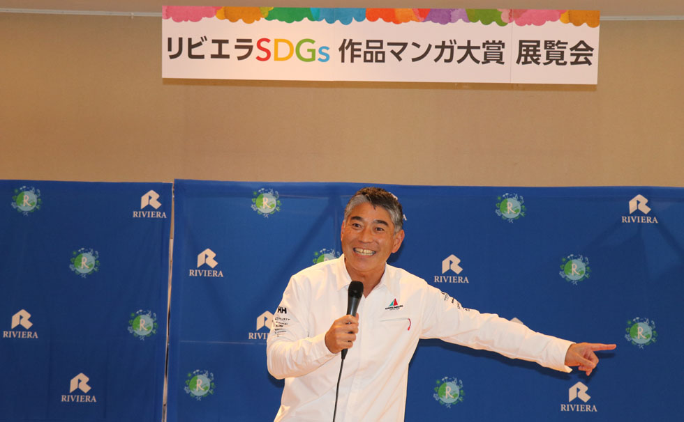 写真：白石康次郎氏の講演