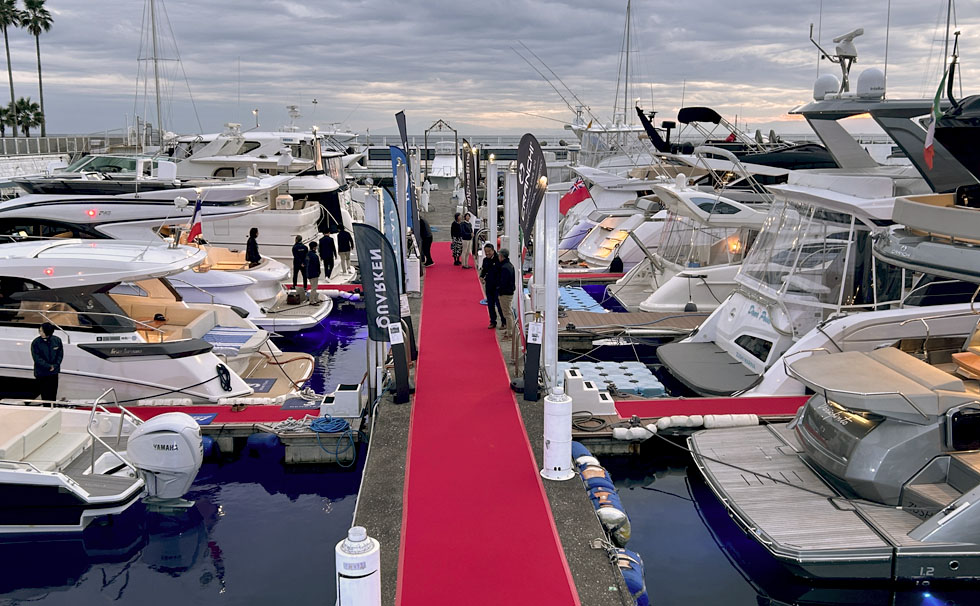 写真：リビエラ逗子マリーナ