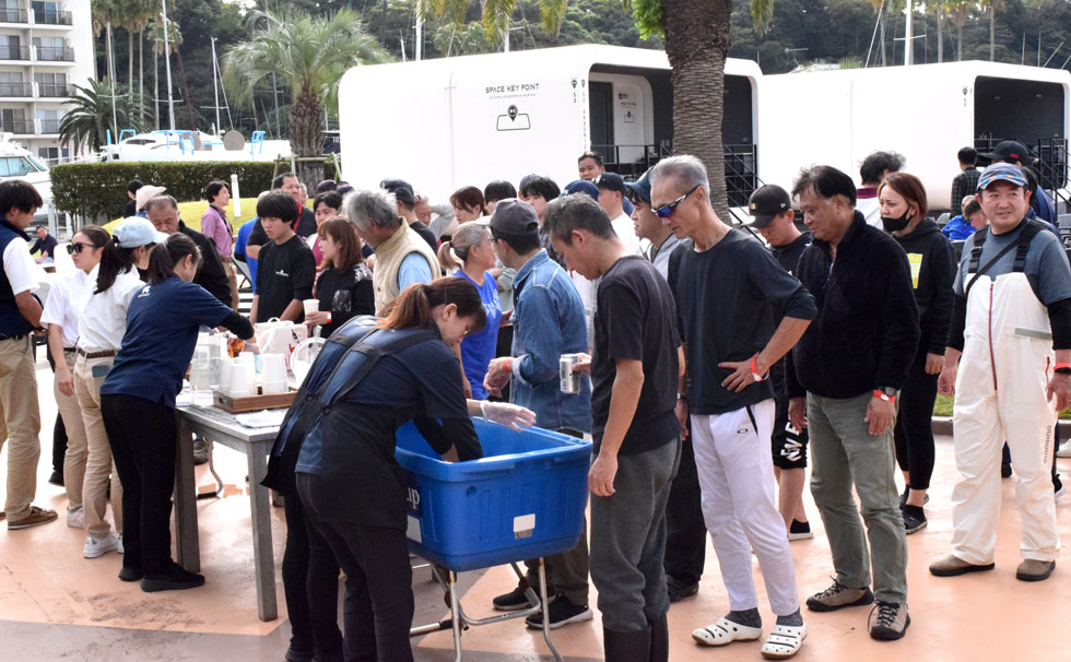 写真：フィッシングマスター 2024 ハギの様子