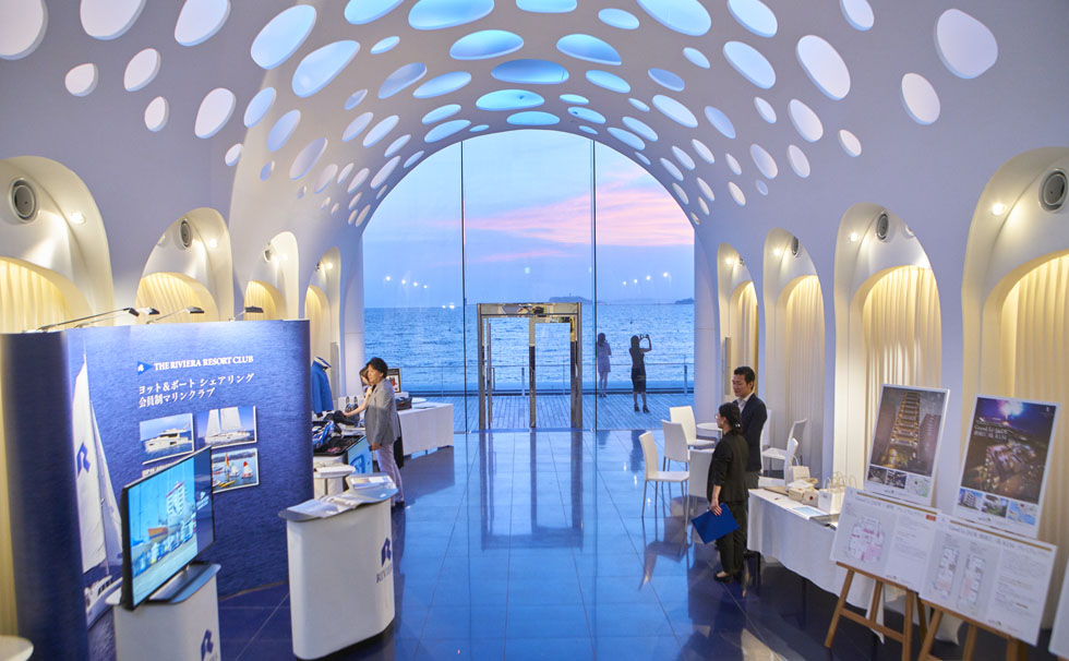 写真：商品紹介ブース