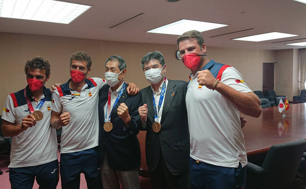 写真:大会報告の様子