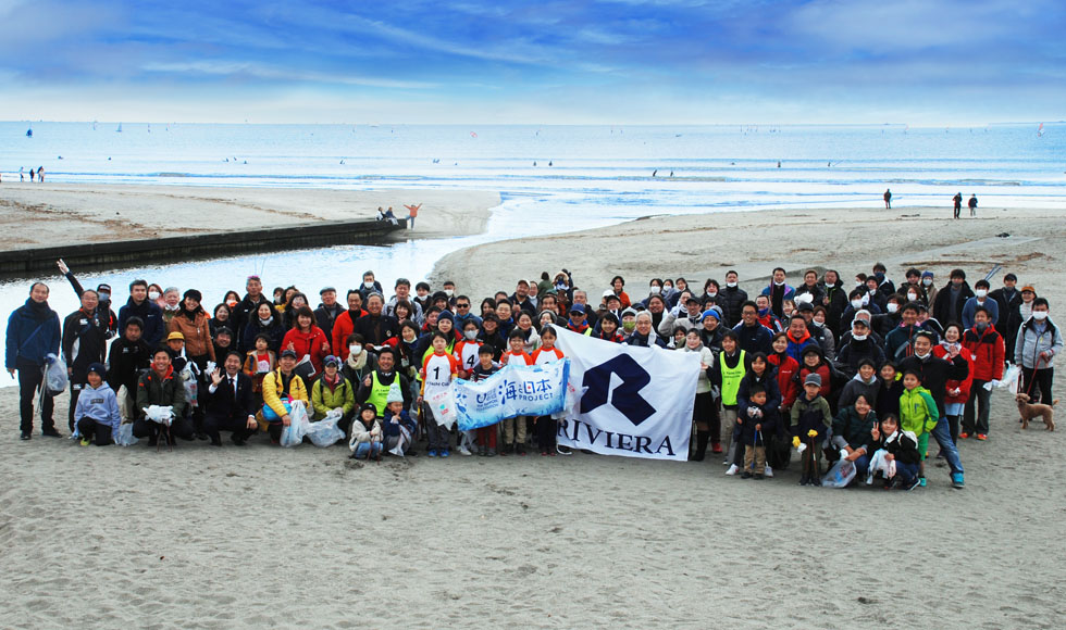写真:由比ガ浜海岸(鎌倉)