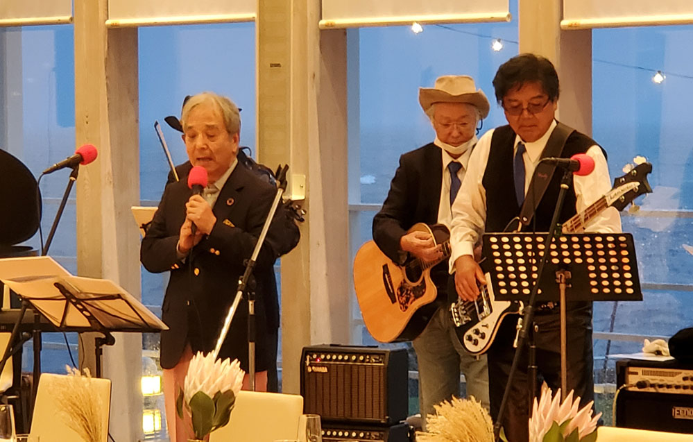 写真：鈴木茂晴氏