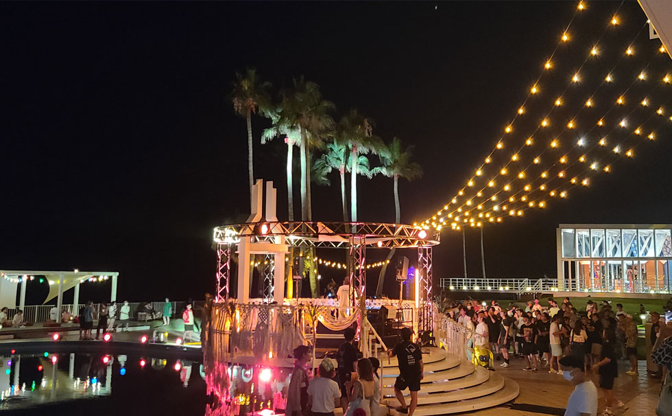 写真：グリーンルーム