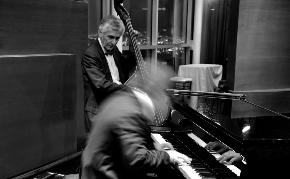 写真：発見　イメージ