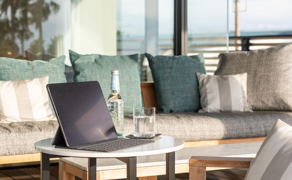 写真:リビエラでワーケーション