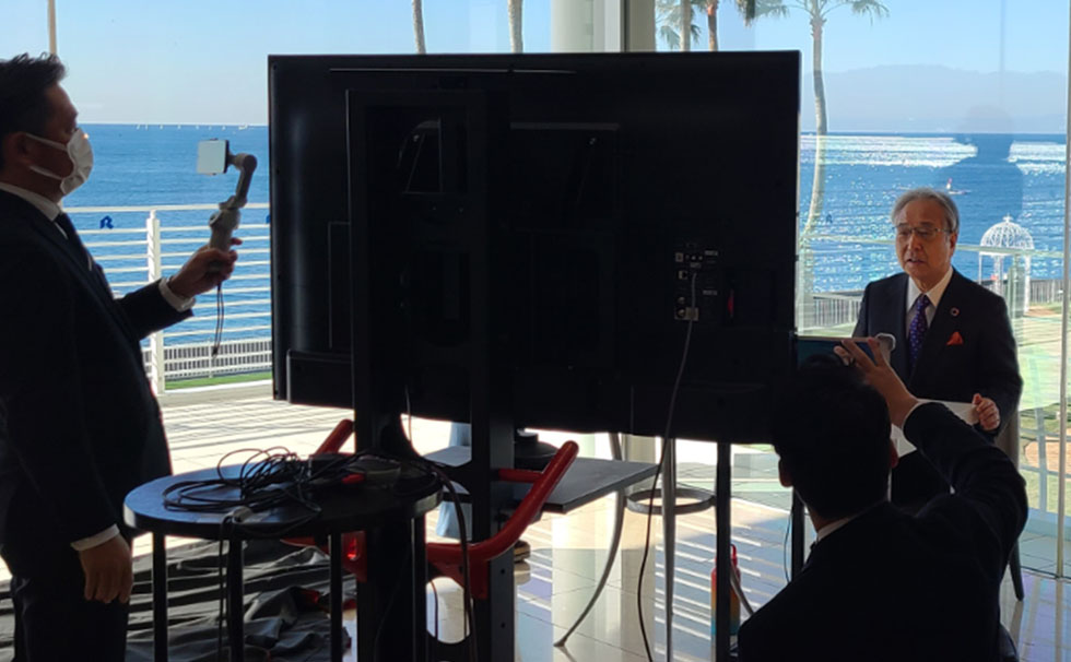 写真:コロナ禍の今回はそれぞれの場所から参加