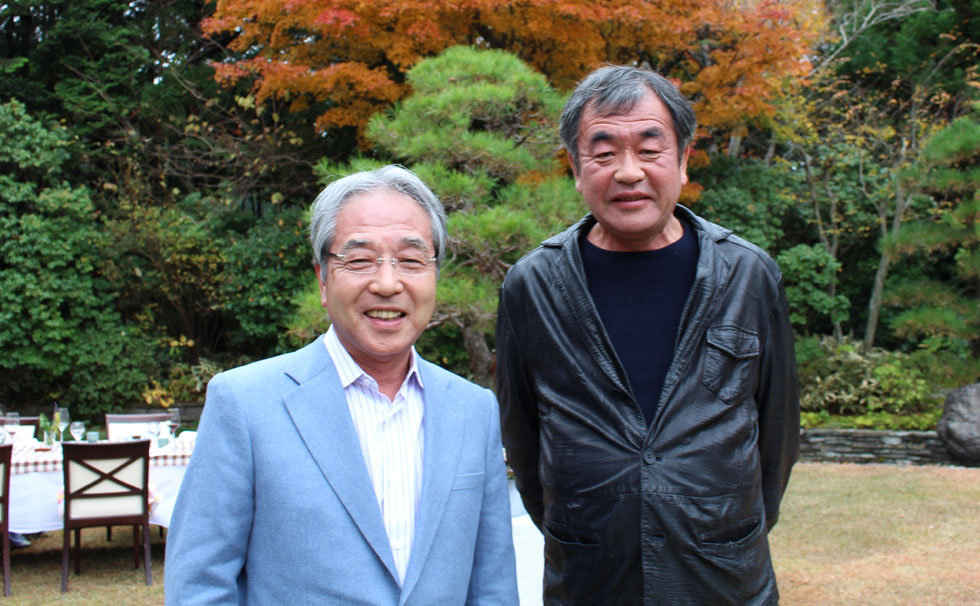 写真：代表、渡邊曻と隈研吾氏