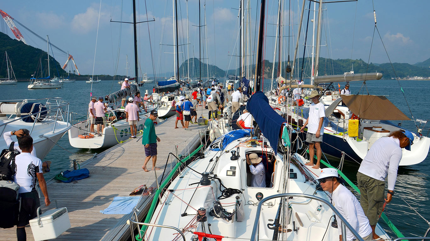 画像：下田ハーバー