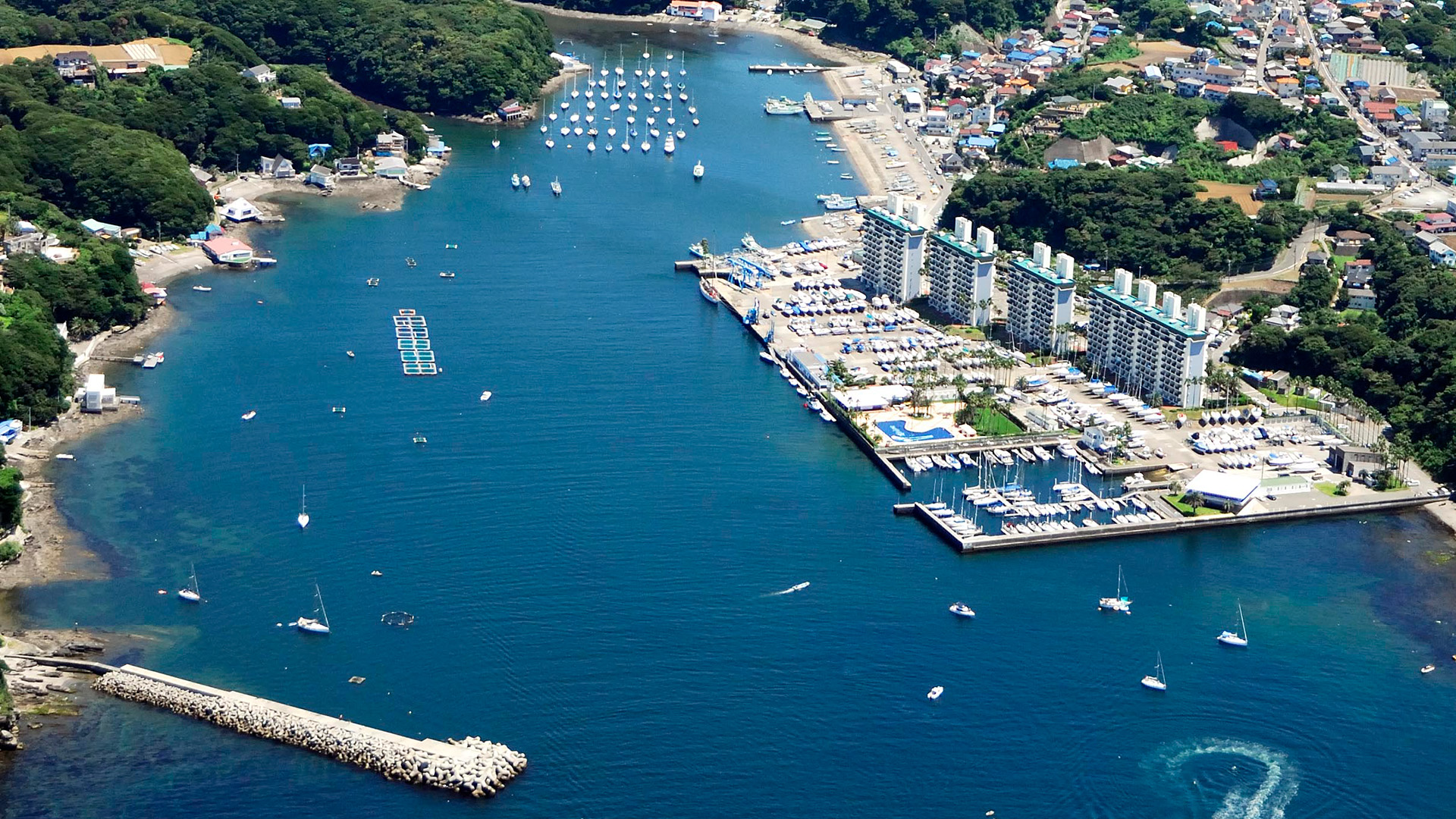 画像：リビエラシーボニアマリーナ 空撮