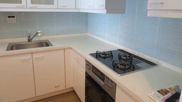 写真：逗子マリーナ本館キッチン