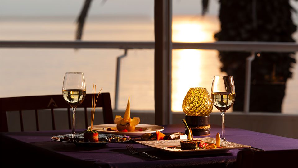 写真：シーボニア クラブハウスレストラン